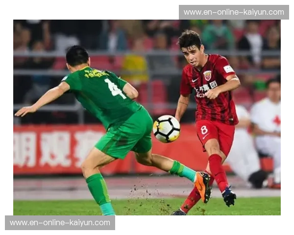 紫禁城之巅的鸣奏曲:国安与恒大,那场关于豪门宿命的“二番战” 紫禁城之巅的鸣奏曲:国安与恒大,那场关于豪门宿命的“二番战”